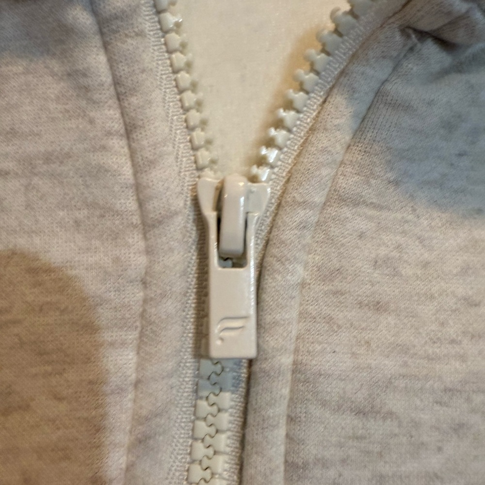 Fabletics Quarterzip - Picture 2 of 7